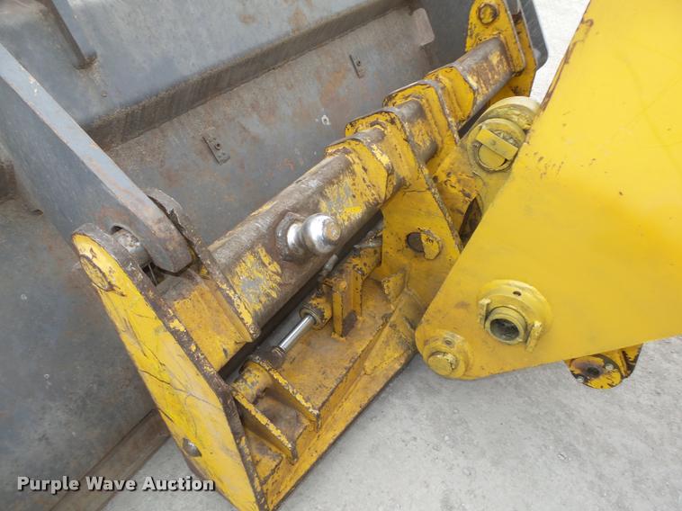 image for item DA0650 1999 Gehl AL730 Agriloader telehandler