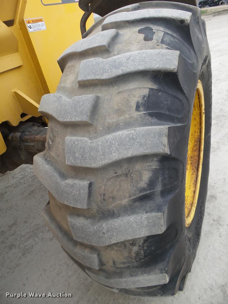 image for item DA0650 1999 Gehl AL730 Agriloader telehandler