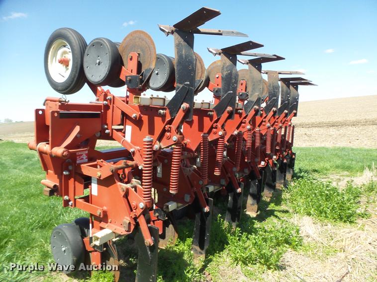 image for item DA0658 Wetherell 2700 row crop cultivator