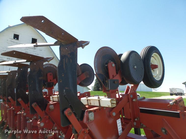 image for item DA0658 Wetherell 2700 row crop cultivator