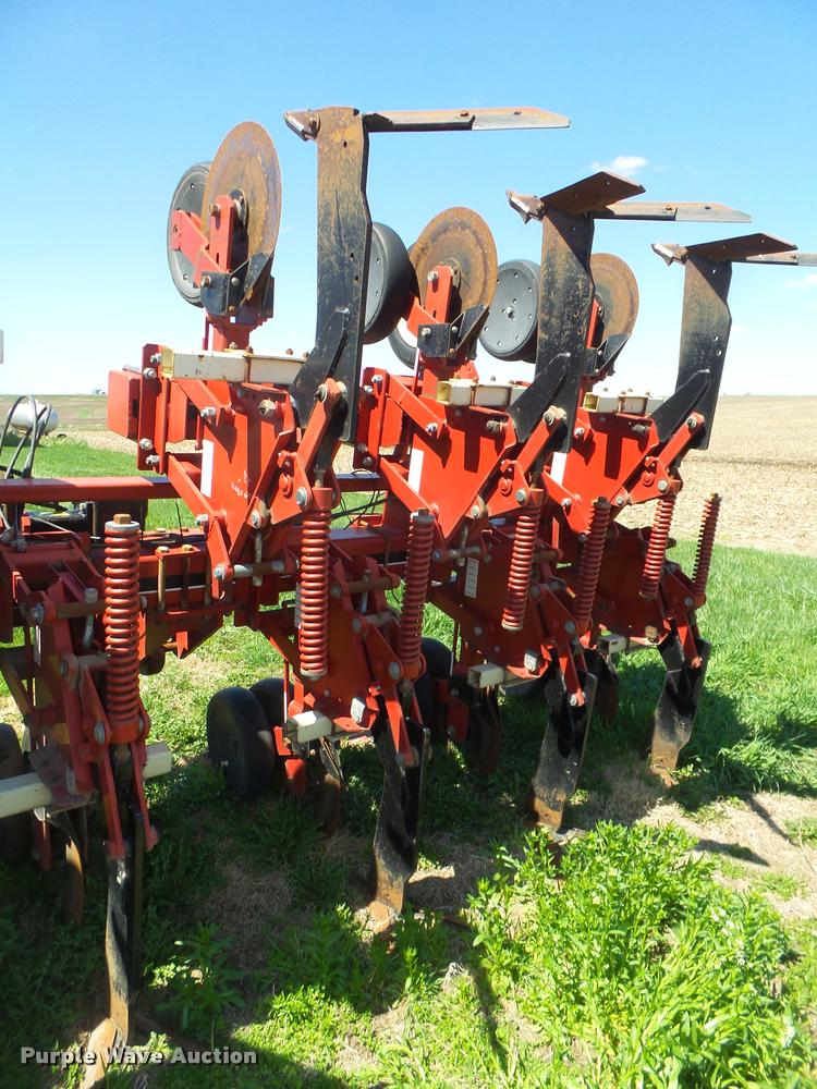 image for item DA0658 Wetherell 2700 row crop cultivator