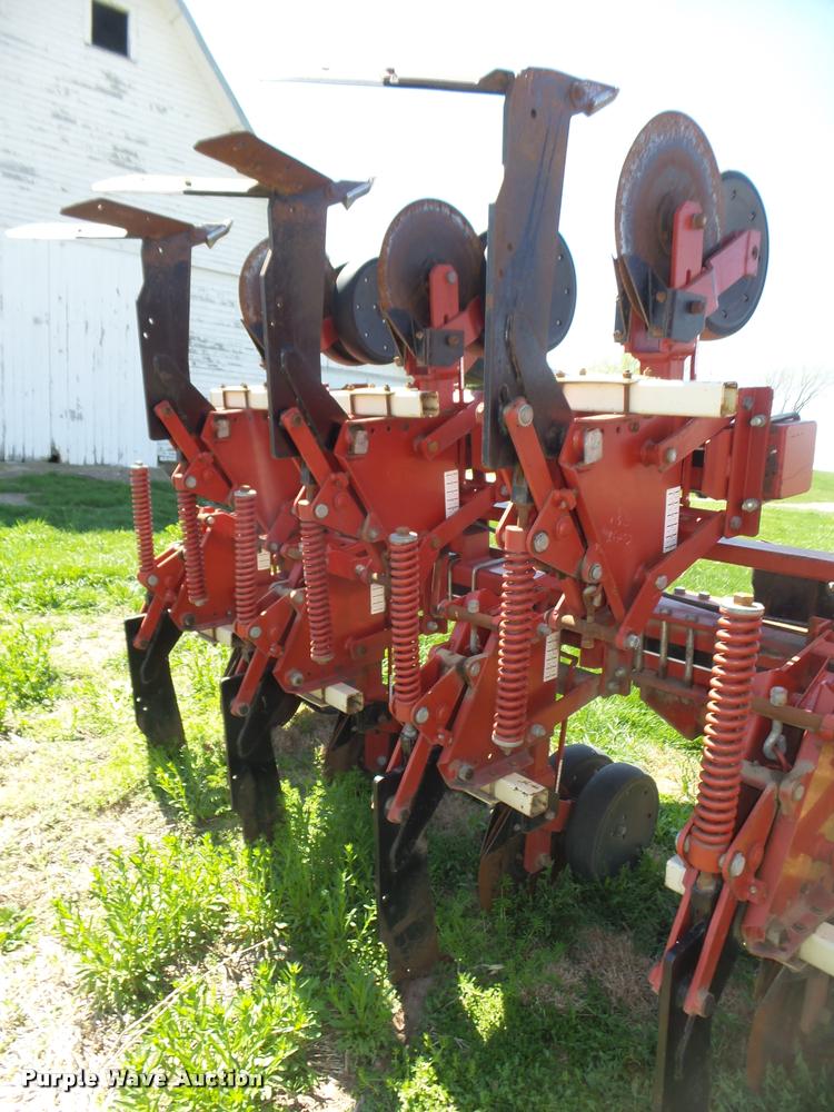 image for item DA0658 Wetherell 2700 row crop cultivator