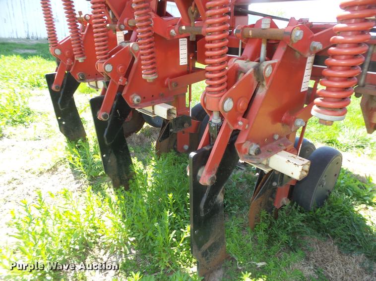 image for item DA0658 Wetherell 2700 row crop cultivator