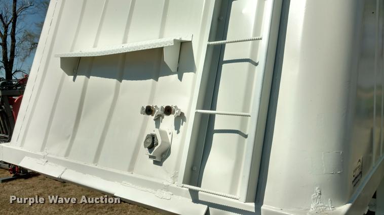 image for item DA5530 1987 Brenner double hopper grain trailer