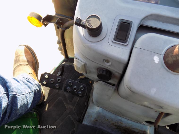 image for item DA6075 Montana R4344HST tractor