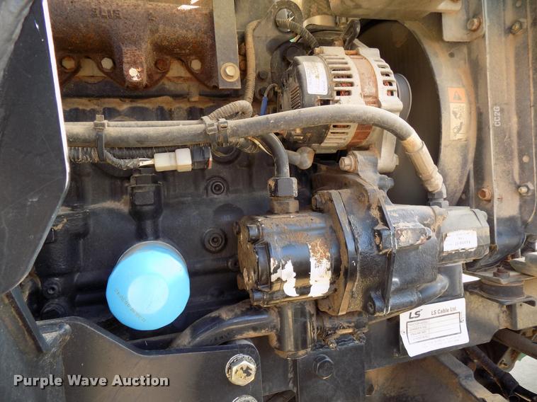 image for item DA6075 Montana R4344HST tractor