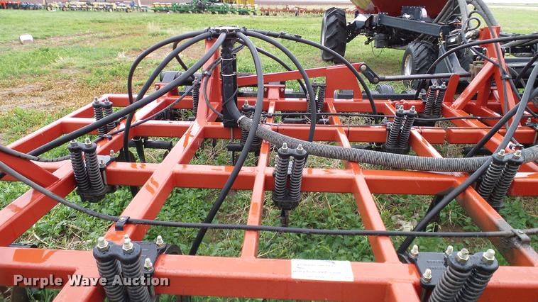 image for item DA6113 Case IH ATX3010 air seeder