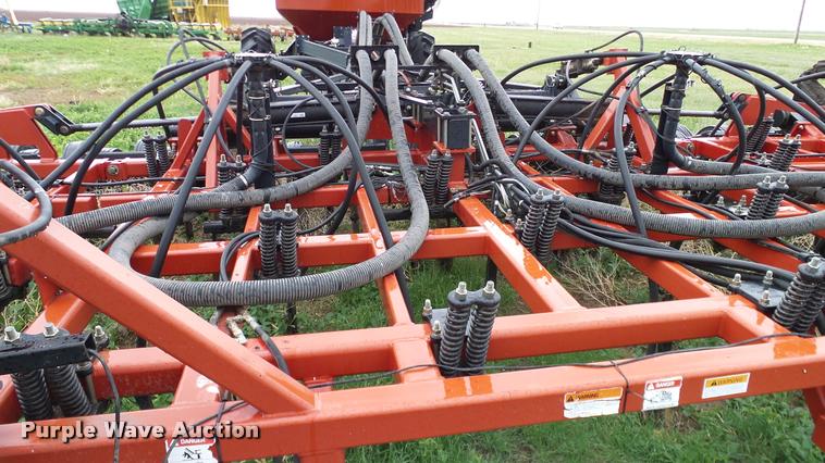 image for item DA6113 Case IH ATX3010 air seeder