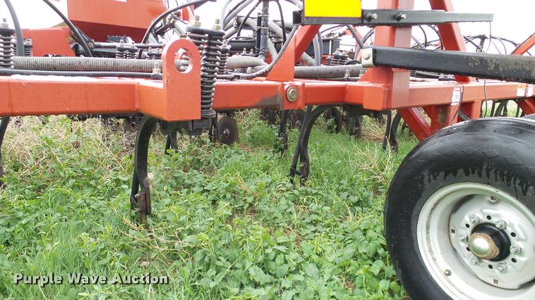 image for item DA6113 Case IH ATX3010 air seeder