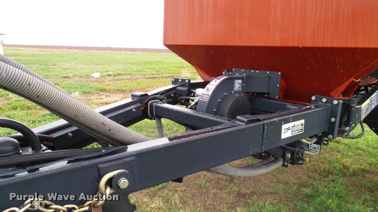 image for item DA6113 Case IH ATX3010 air seeder