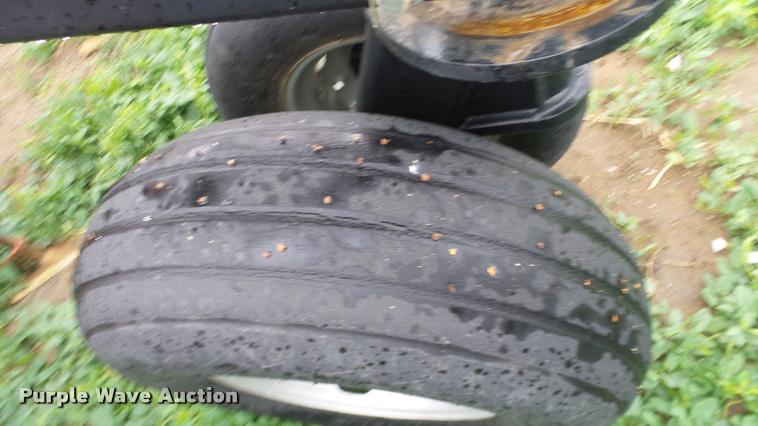 image for item DA6113 Case IH ATX3010 air seeder