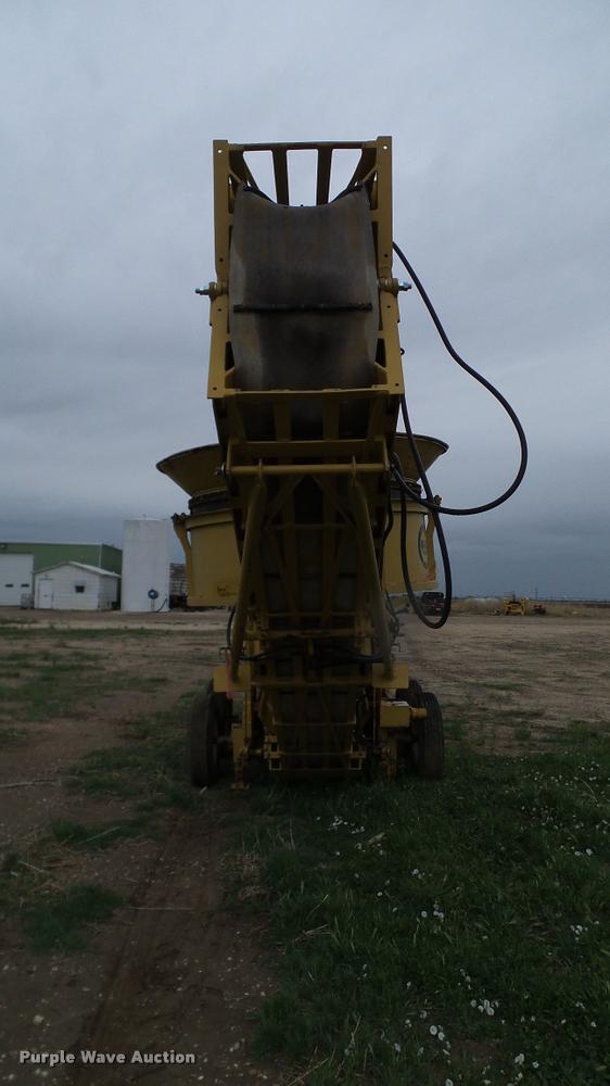 image for item DA6115 W.H.O. PTO 8-43 tub grinder