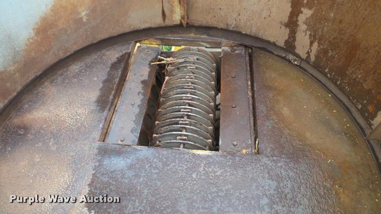 image for item DA6115 W.H.O. PTO 8-43 tub grinder