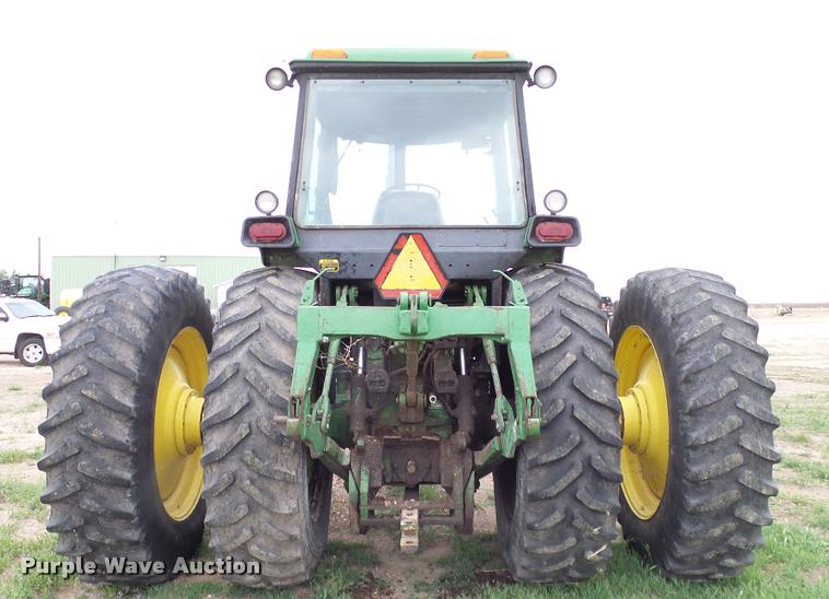 image for item DA6116 1985 John Deere 4850 tractor