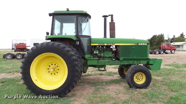 image for item DA6116 1985 John Deere 4850 tractor