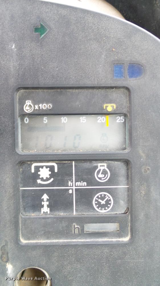 image for item DA6116 1985 John Deere 4850 tractor