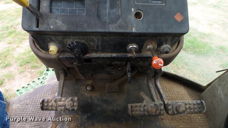 image for item DA6116 1985 John Deere 4850 tractor