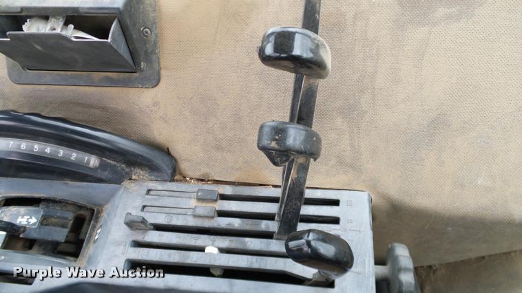 image for item DA6116 1985 John Deere 4850 tractor