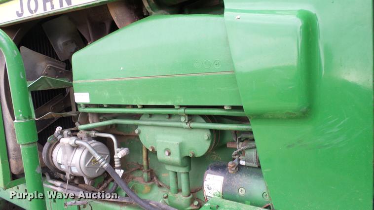 image for item DA6116 1985 John Deere 4850 tractor