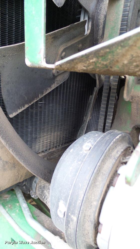 image for item DA6116 1985 John Deere 4850 tractor