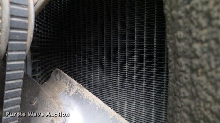 image for item DA6116 1985 John Deere 4850 tractor