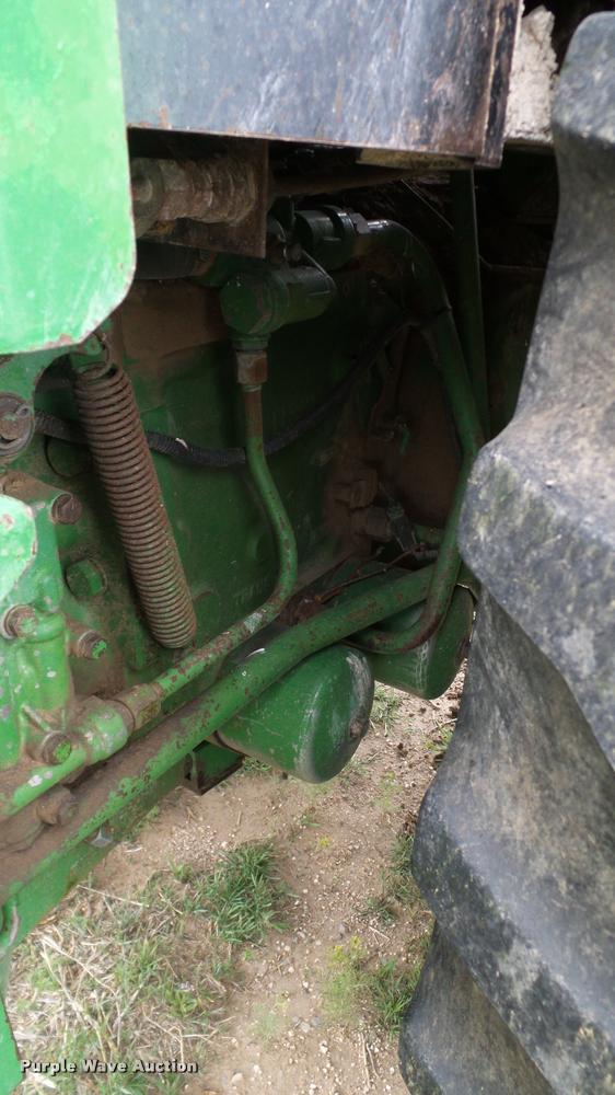image for item DA6116 1985 John Deere 4850 tractor
