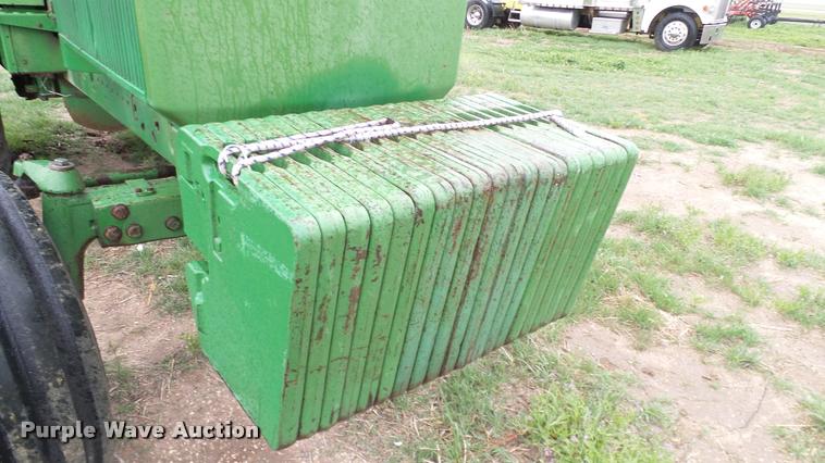 image for item DA6116 1985 John Deere 4850 tractor