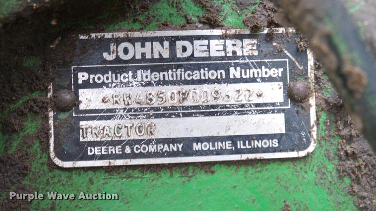 image for item DA6116 1985 John Deere 4850 tractor