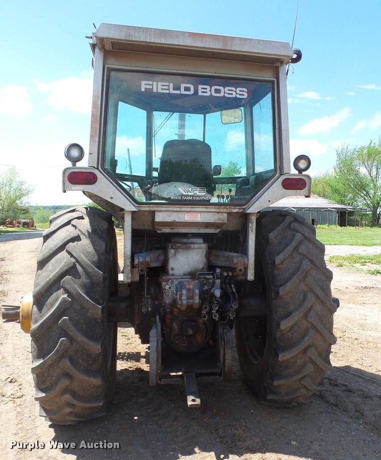 image for item DA8109 1982 White 2-135 tractor