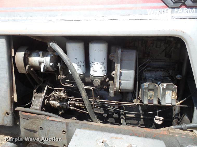 image for item DA8109 1982 White 2-135 tractor