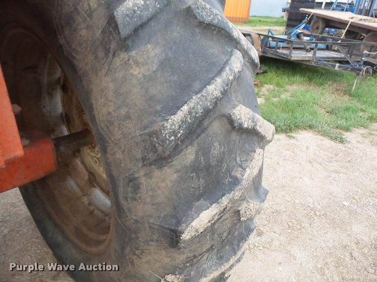 image for item DA8111 1965 Allis Chalmers One-Ninety XT tractor