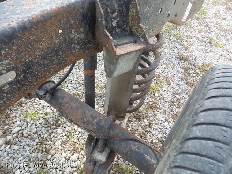 image for item DA8115 Shop built round bale carrier