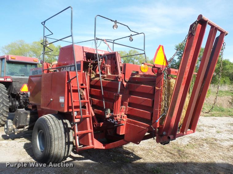 image for item DA8116 1999 Case IH 8575 square baler