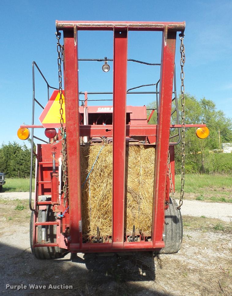 image for item DA8116 1999 Case IH 8575 square baler