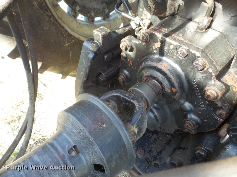 image for item DA8116 1999 Case IH 8575 square baler