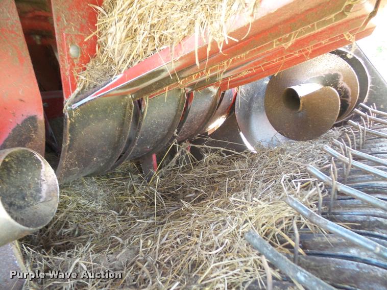 image for item DA8116 1999 Case IH 8575 square baler