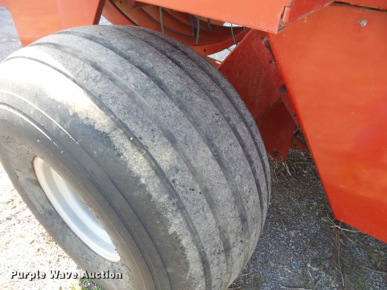 image for item DA8116 1999 Case IH 8575 square baler