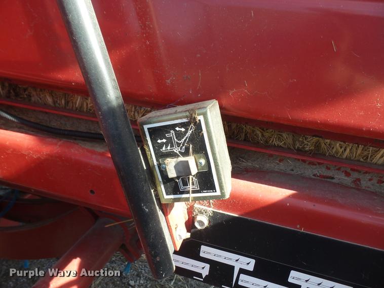 image for item DA8116 1999 Case IH 8575 square baler