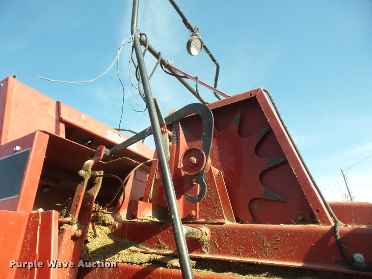 image for item DA8116 1999 Case IH 8575 square baler