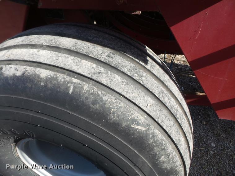 image for item DA8116 1999 Case IH 8575 square baler