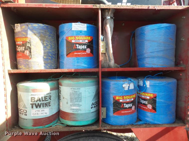 image for item DA8116 1999 Case IH 8575 square baler