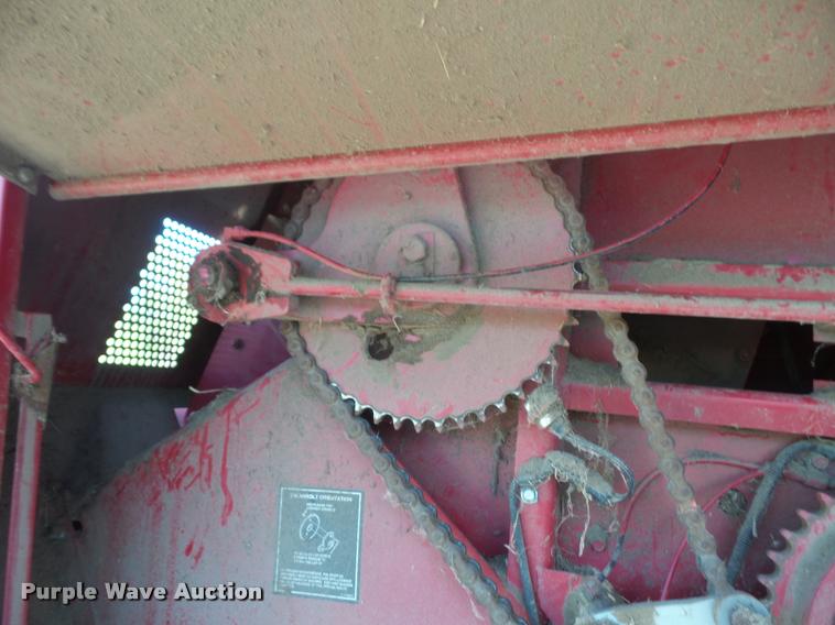 image for item DA8116 1999 Case IH 8575 square baler