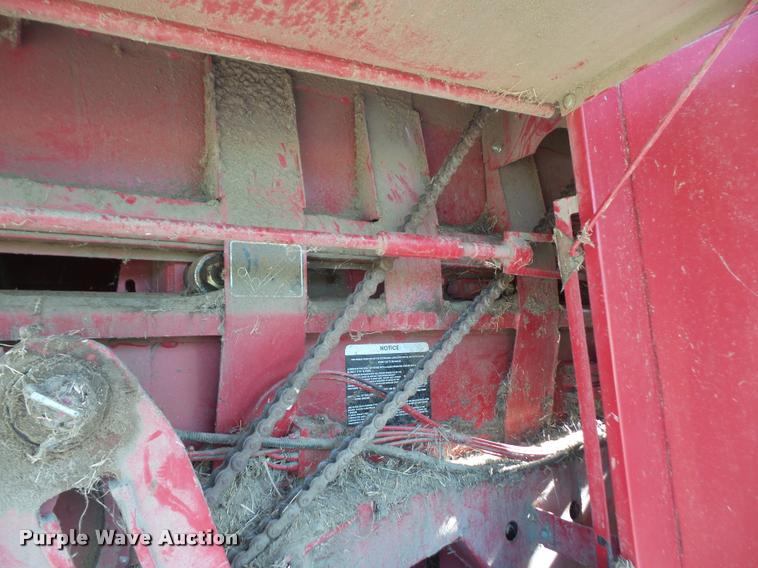 image for item DA8116 1999 Case IH 8575 square baler