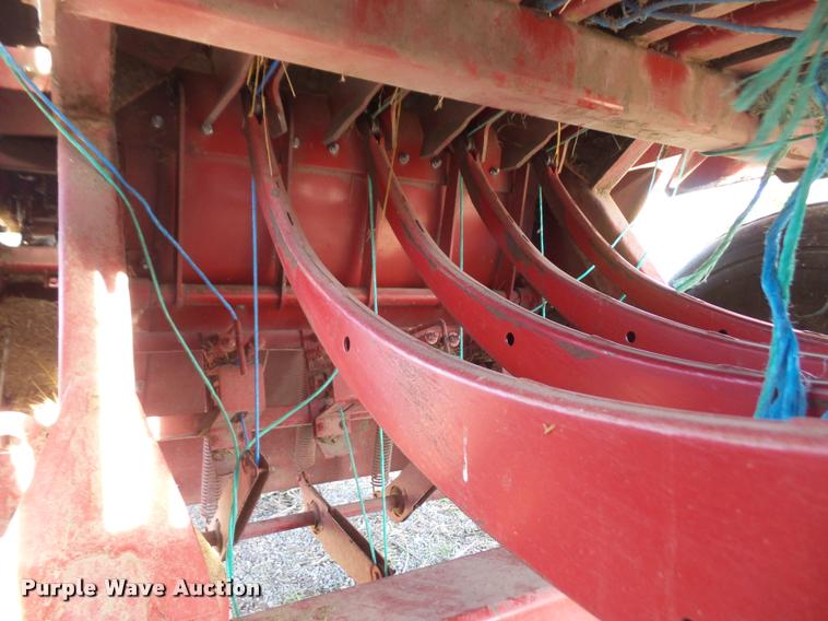 image for item DA8116 1999 Case IH 8575 square baler