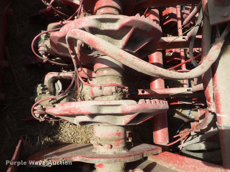 image for item DA8116 1999 Case IH 8575 square baler