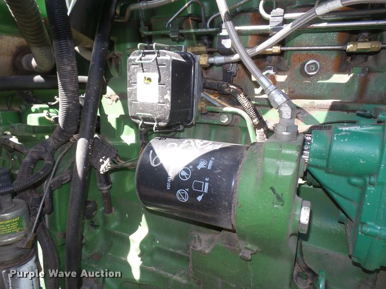 image for item DA8117 1989 John Deere 9600 combine