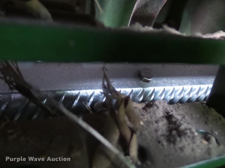 image for item DA8117 1989 John Deere 9600 combine