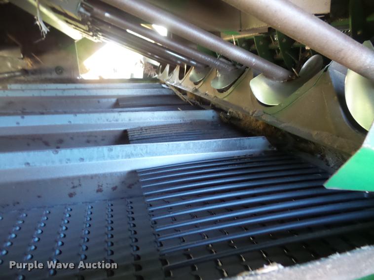 image for item DA8117 1989 John Deere 9600 combine