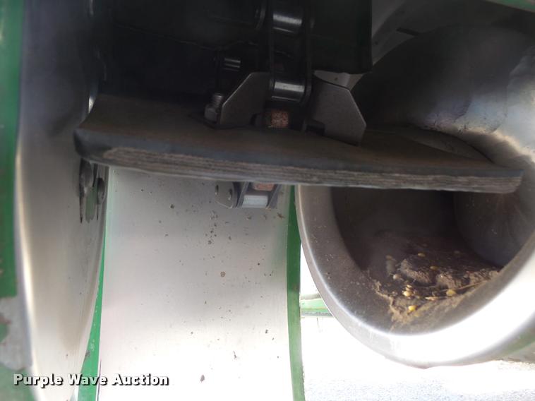 image for item DA8117 1989 John Deere 9600 combine