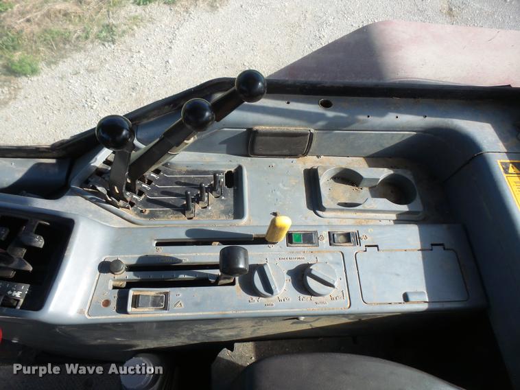 image for item DA8128 1992 Case IH 7120 tractor